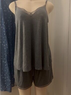 Source Unknown Gray Lace-Trim Camisole & Shorts Sleep Set